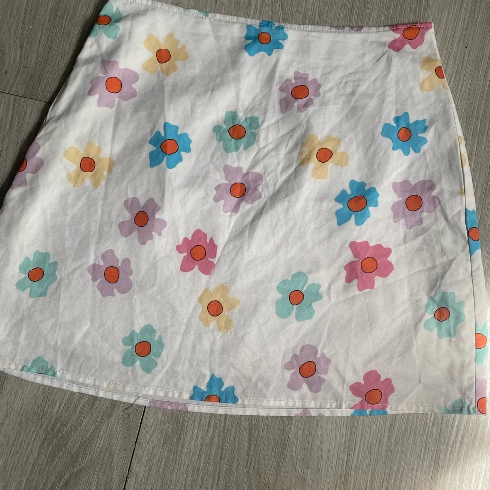 Y2K floral skirt - Picture 5 of 6